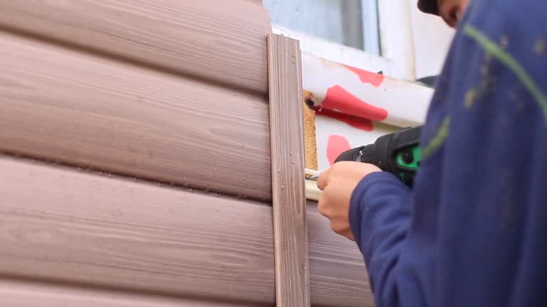 Best Yard Waste Removal  in East Bakersfield, CA